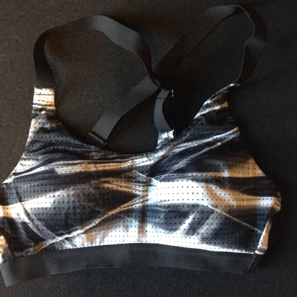 Great Condition VS Sports Bra